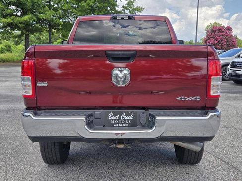 Used 2024 RAM 2500 Tradesman w/ Chrome Appearance Group AWD/4WD image 8