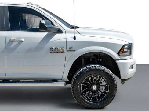 Used 2018 RAM 2500 Laramie w/ Sport Appearance Group AWD/4WD image 7