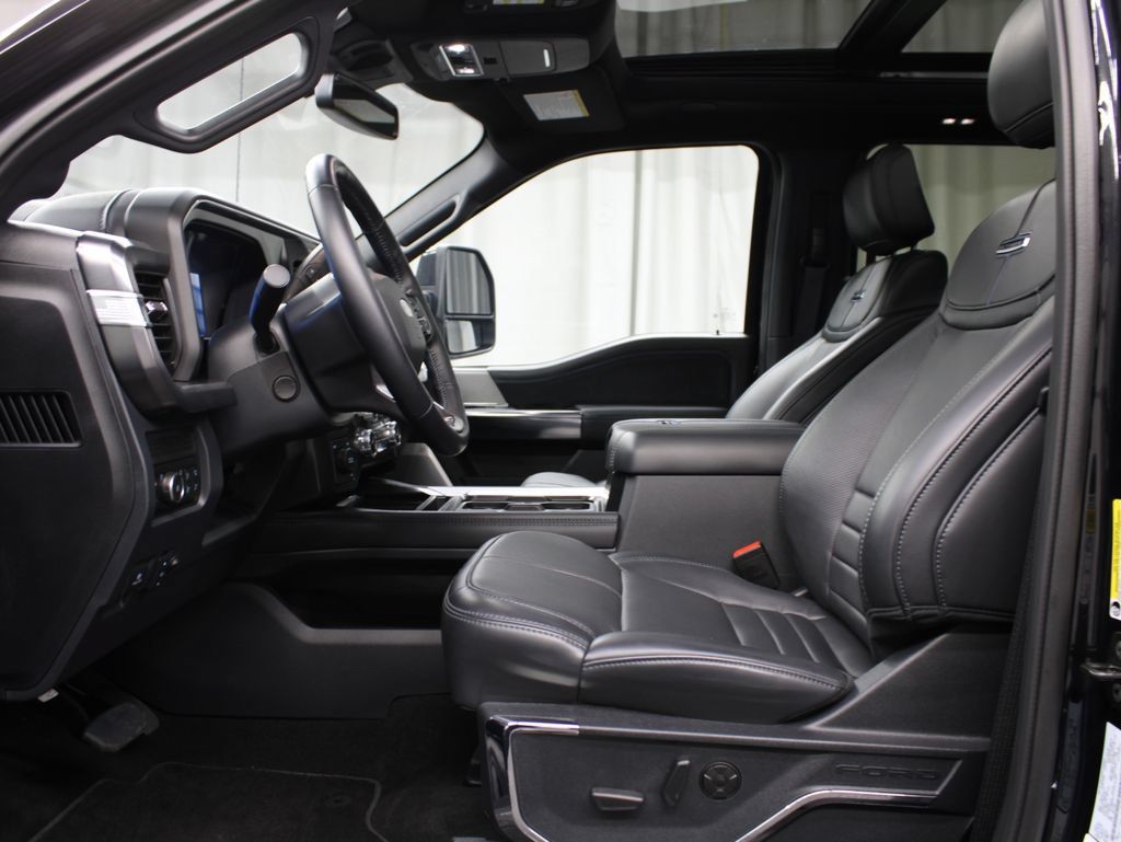 Used 2026 Ford F450 Platinum AWD/4WD image 15