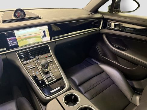 Certified 2018 Porsche Panamera 4S AWD/4WD image 24