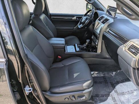 Used 2021 Lexus GX 460 Premium w/ Premium Plus Package AWD/4WD image 21