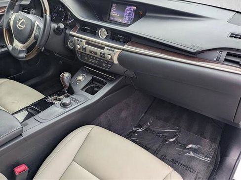 Used 2013 Lexus ES 350 image 21