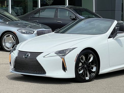 Used 2025 Lexus LC 500 Convertible w/ Touring Package RWD image 15