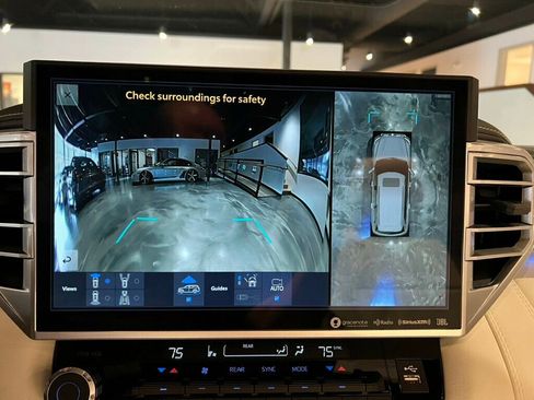 Used 2023 Toyota Sequoia 4WD image 22