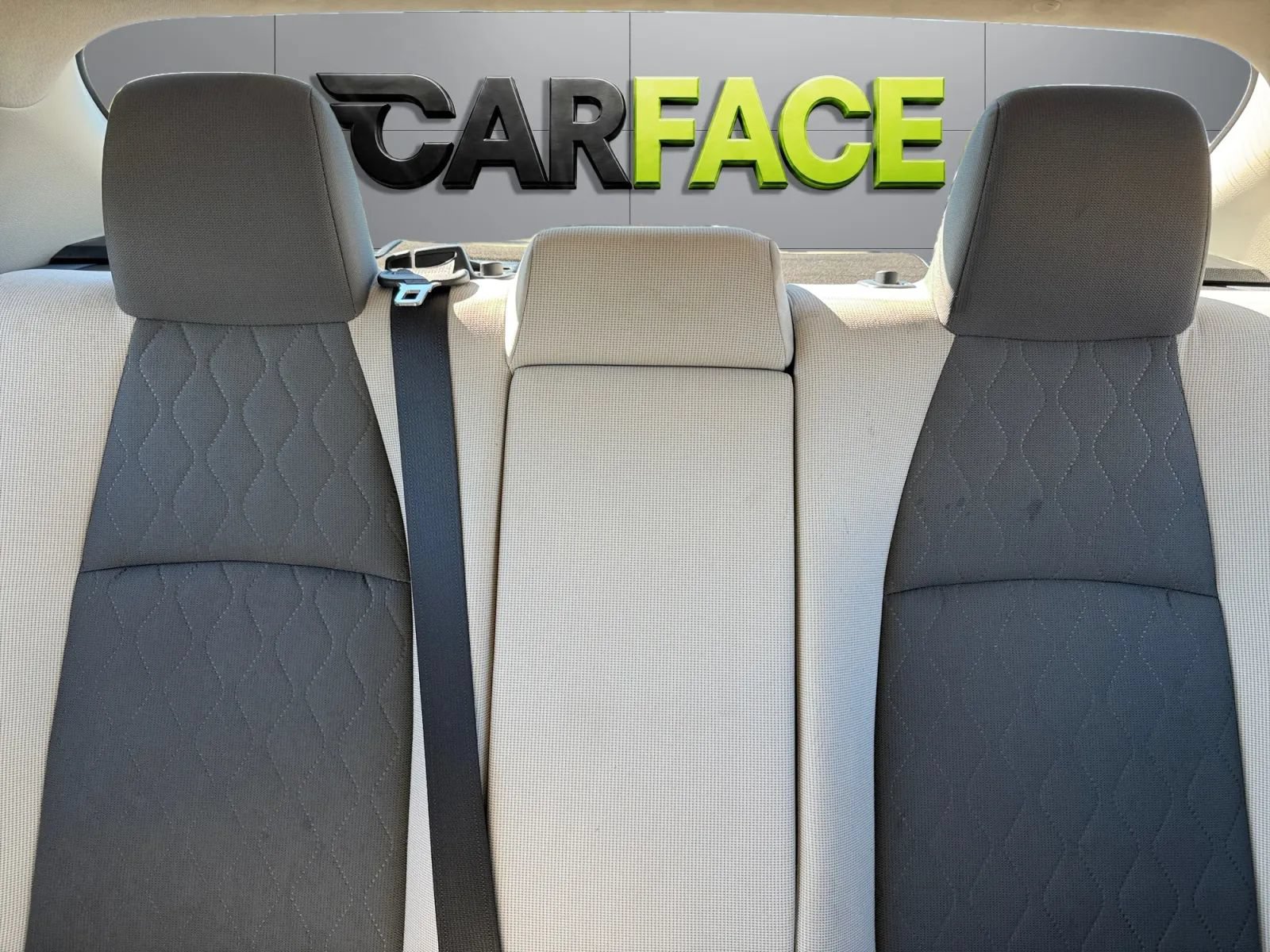 Used 2020 Toyota Corolla LE FWD image 38