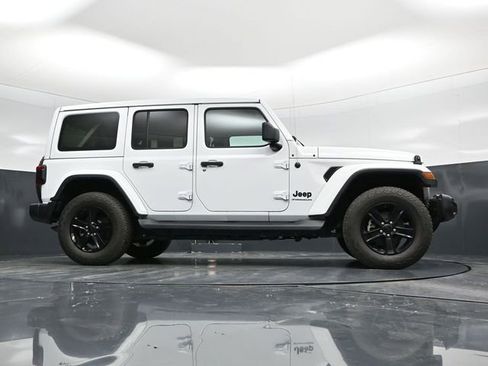 Used 2023 Jeep Wrangler Altitude image 61