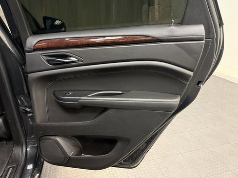 Used 2015 Cadillac SRX Performance w/ Trailering Package image 16