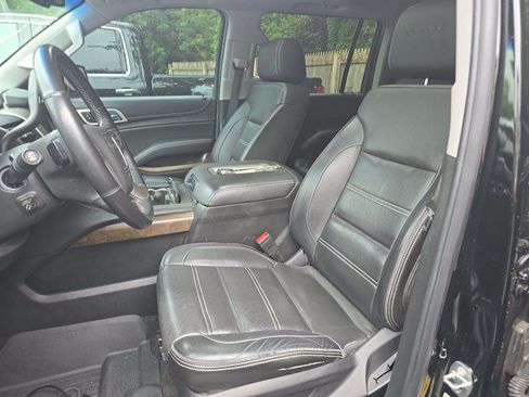 Used 2018 GMC Yukon XL Denali w/ Denali Ultimate Package AWD/4WD image 4