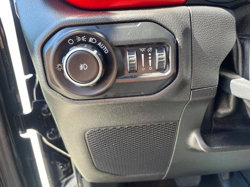 Used 2019 Jeep Wrangler Unlimited Rubicon image 28