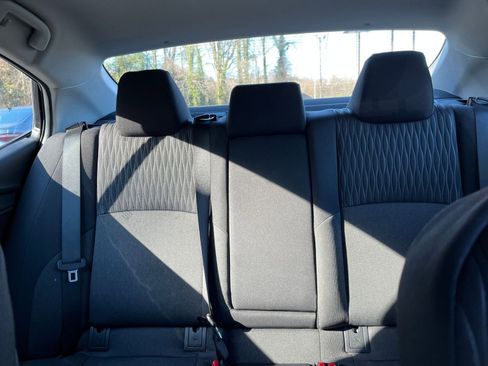 Used 2025 Toyota Camry LE image 36