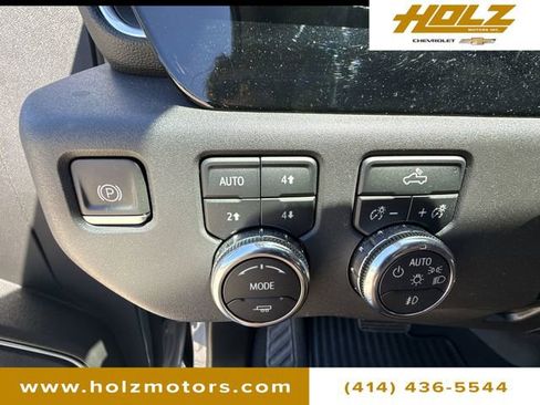 Certified 2024 GMC Sierra 1500 Elevation w/ X31 Off-Road Package AWD/4WD image 18