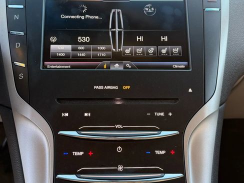 Used 2016 Lincoln MKZ w/ Equipment Group 300A Reserve image 17