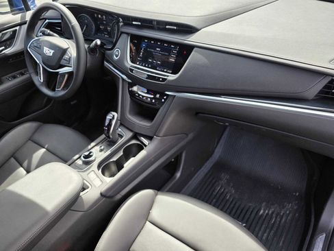New 2025 Cadillac XT5 Premium Luxury w/ Technology Package AWD/4WD image 10