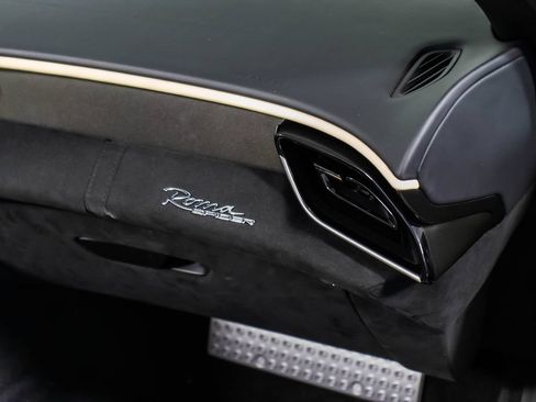 Certified 2024 Ferrari Roma Spider RWD image 51