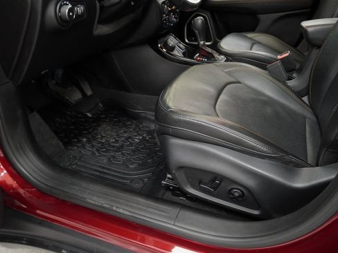 Certified 2021 Jeep Compass Limited w/ Sun and Sound Group image 45