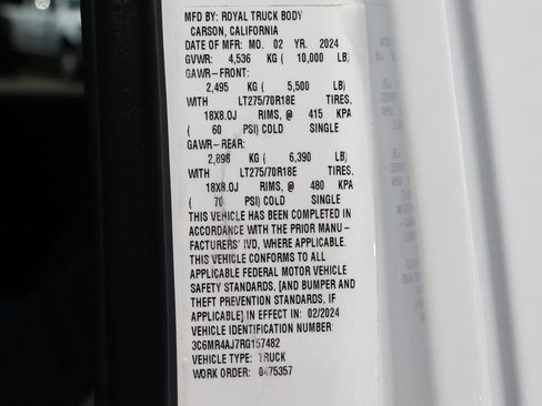 Used 2024 RAM 2500 Tradesman w/ Chrome Appearance Group RWD image 52