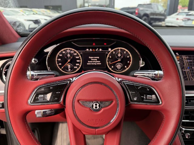 Used 2024 Bentley Flying Spur V8 AWD/4WD image 25