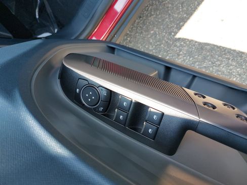 Used 2025 Ford Maverick XLT w/ Equipment Group 301A AWD/4WD image 27