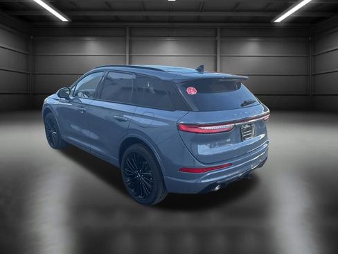 New 2025 Lincoln Corsair Reserve w/ Equipment Group 202A image 4