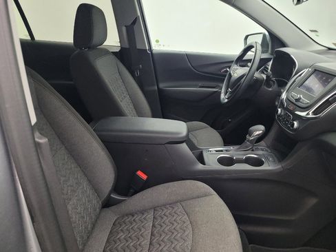 Used 2024 Chevrolet Equinox LT image 21