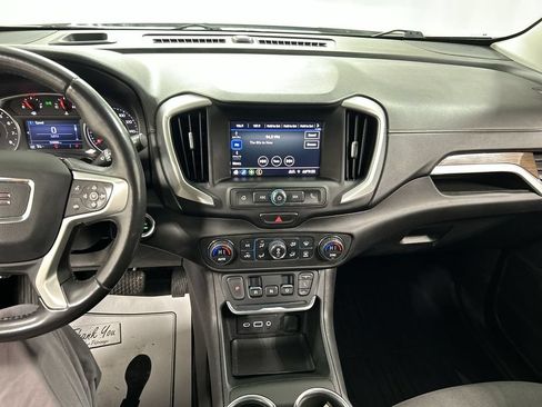 Used 2021 GMC Terrain SLE w/ Driver Convenience Package AWD/4WD image 18