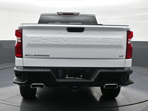 Used 2022 Chevrolet Silverado 1500 LT Trail Boss w/ Safety Package AWD/4WD image 4