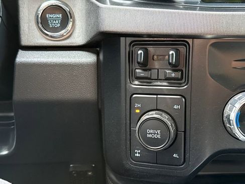 Certified 2024 Ford F250 Platinum w/ FX4 Off-Road Package AWD/4WD image 28