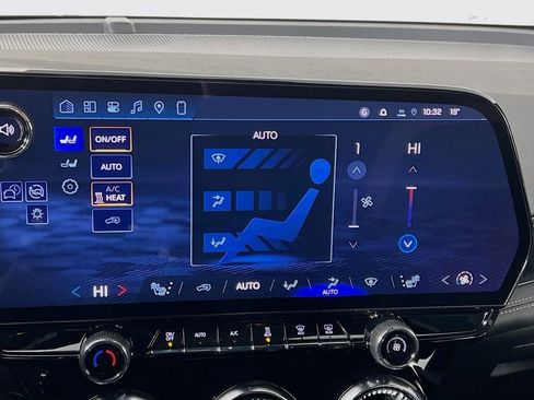 New 2026 Chevrolet Blazer EV LT image 16