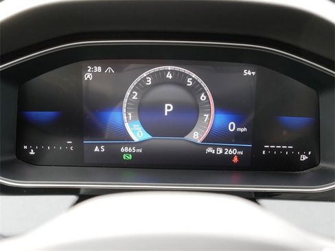 Certified 2025 Volkswagen Jetta SE image 27