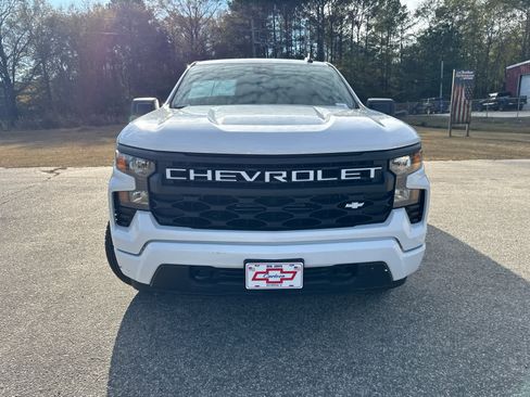 Used 2022 Chevrolet Silverado 1500 Custom image 11