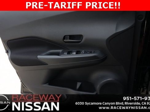 New 2025 Nissan Kicks Play S image 23