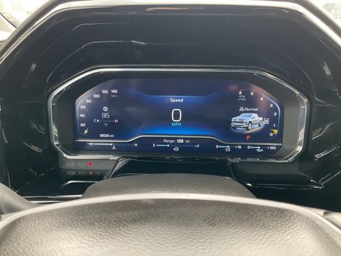 Certified 2025 Chevrolet Silverado 1500 RST w/ RST All Star Premium Package AWD/4WD image 9