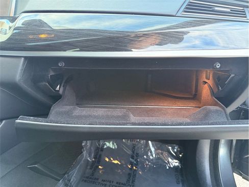 Used 2016 BMW M5 image 41