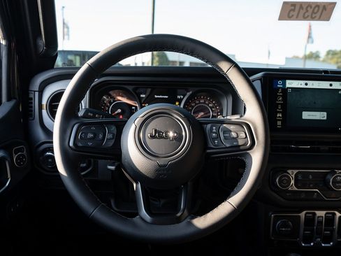 New 2026 Jeep Wrangler Unlimited Sport AWD/4WD image 28