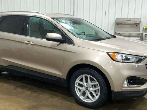 Certified 2021 Ford Edge SEL w/ Convenience Package image 4