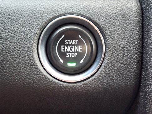 Used 2026 GMC Acadia Denali w/ Super Cruise Package FWD image 19