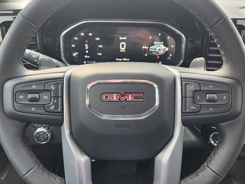 New 2026 GMC Sierra 1500 SLT image 20