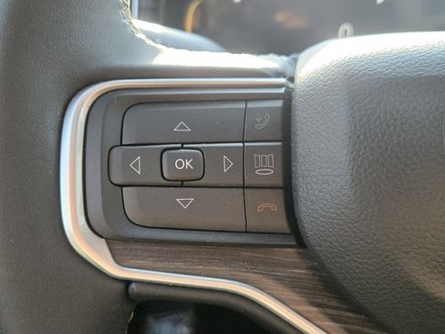 Used 2023 Jeep Wagoneer L Series II image 30