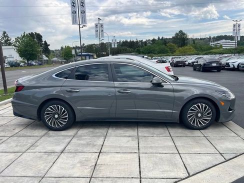 Used 2023 Hyundai Sonata Limited FWD image 8