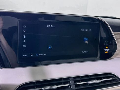 Used 2021 Hyundai Palisade Limited image 13