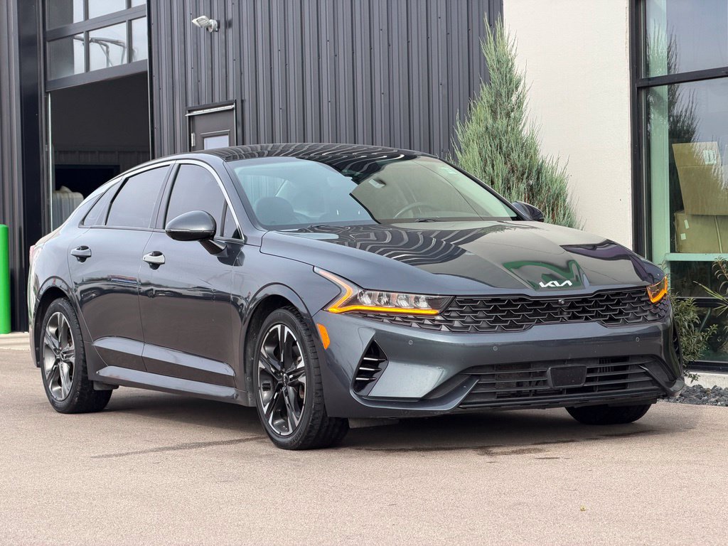 Used 2022 Kia K5 EX w/ EX Premium Package FWD image 4