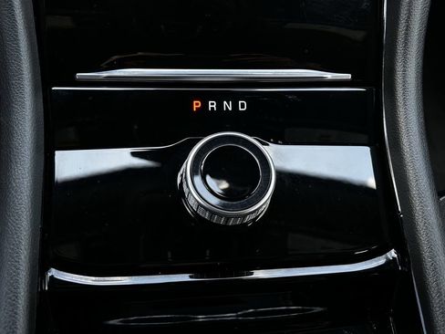 Used 2023 Jeep Grand Cherokee L Laredo RWD image 23