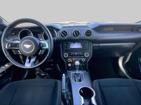 Used 2020 Ford Mustang Coupe RWD image 14