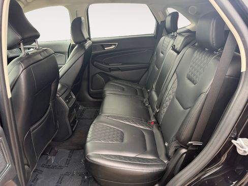Used 2024 Ford Edge Titanium AWD/4WD image 13