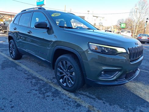 Used 2021 Jeep Cherokee Latitude Lux 80th Anniv w/ Quick Order Package 26U 80TH image 7