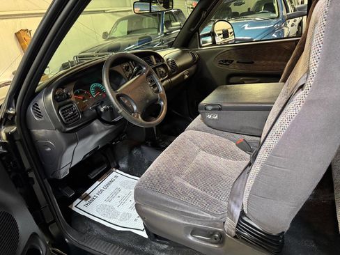 Used 1998 Dodge Ram 3500 Truck 4x4 Quad Cab image 3