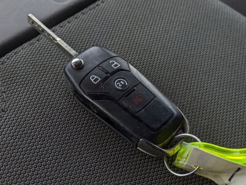 Used 2018 Ford F150 XLT w/ Equipment Group 302A Luxury image 31