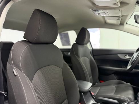 Used 2019 Kia Forte LXS image 23