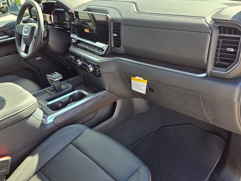 New 2026 GMC Sierra 1500 SLT w/ SLT Premium Package image 14