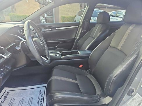 Used 2020 Honda Civic Sport image 13